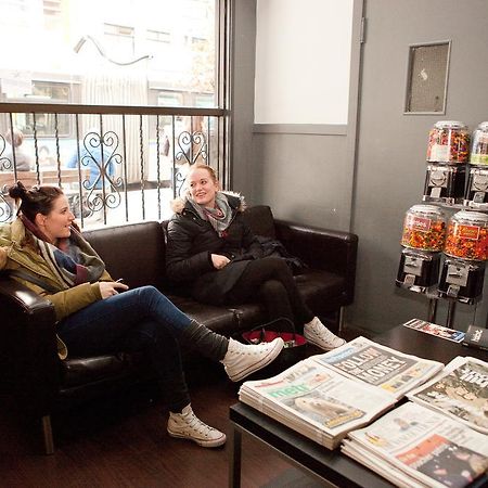 Hi Vancouver Central Hostel Екстериор снимка